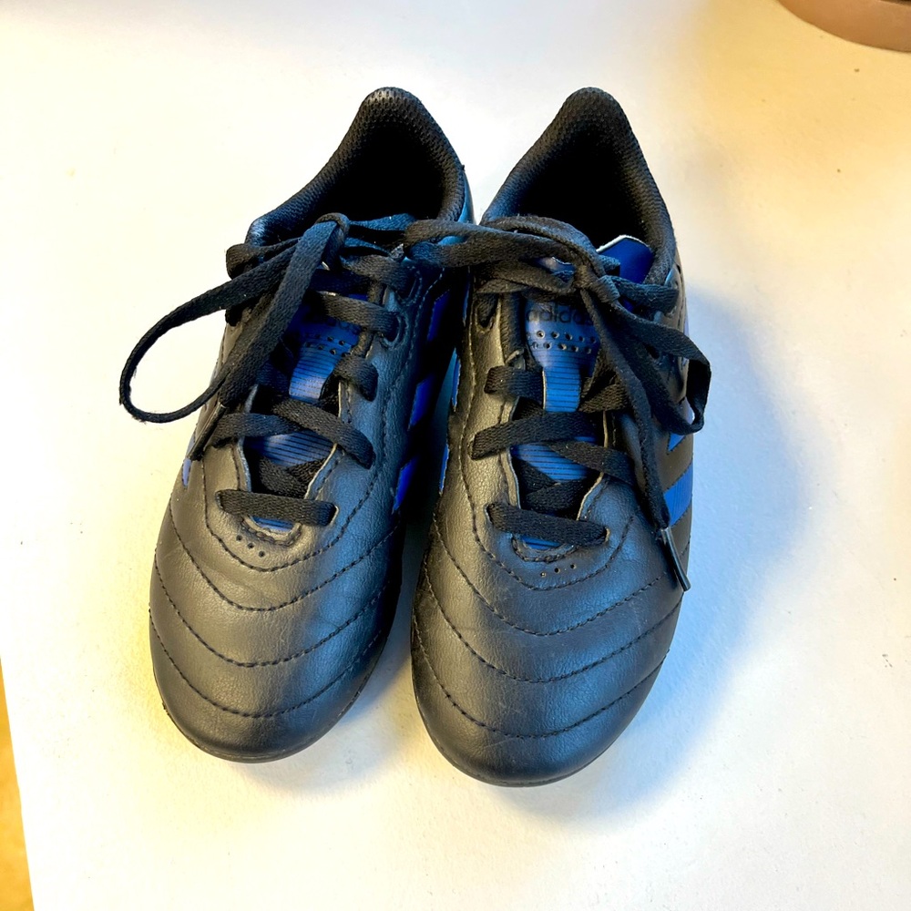 Little Kid Soccer Shoe